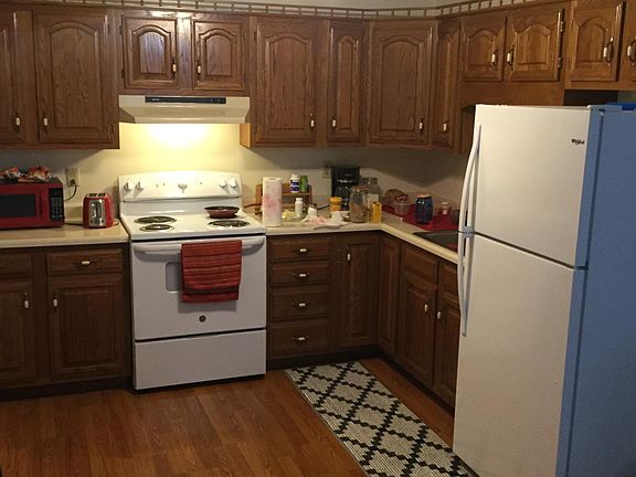 5th image of 765 Orchard Hill Rd APT B