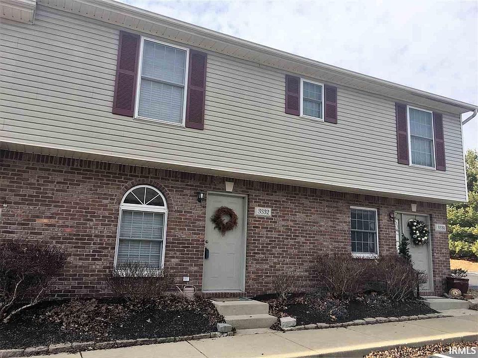 1st image of 3332 S Oaklawn Cir