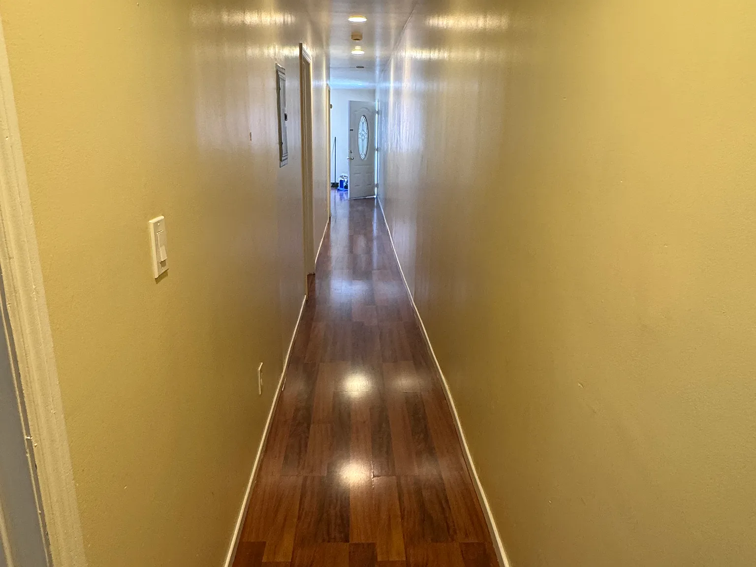 6318 S 10th Ave — Photo 3