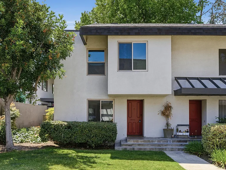 6872 Lampson Ave — Photo 2
