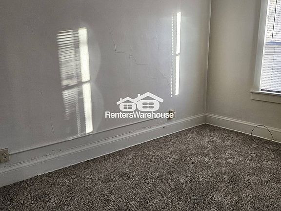 2nd image of 1108 25th St Unit 2