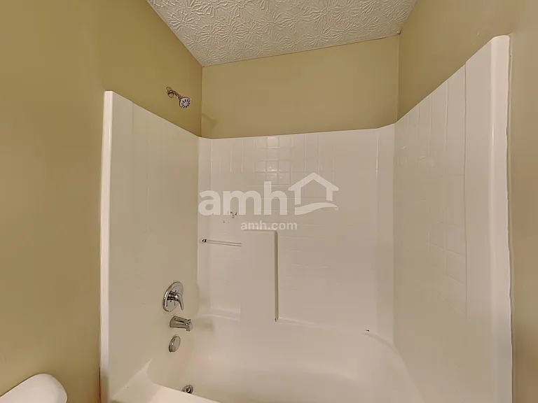 5568 Conn House Dr — Photo 17