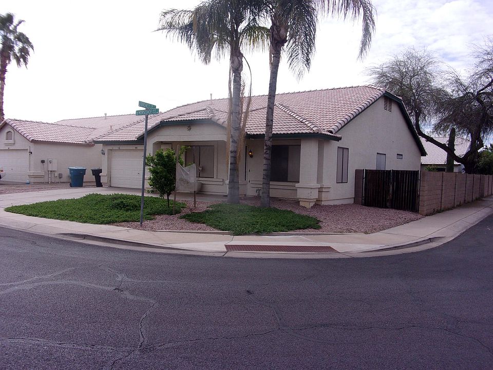 1st image of 543 W Horseshoe Ave