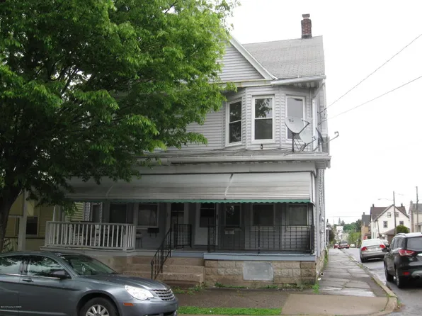 621 Grant St, Hazleton, PA 18201
