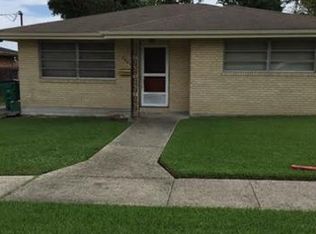 2905 Haring Rd, Metairie, LA 70006