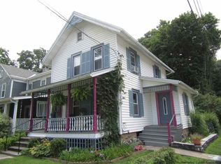 93 James St, Rosendale, NY 12472