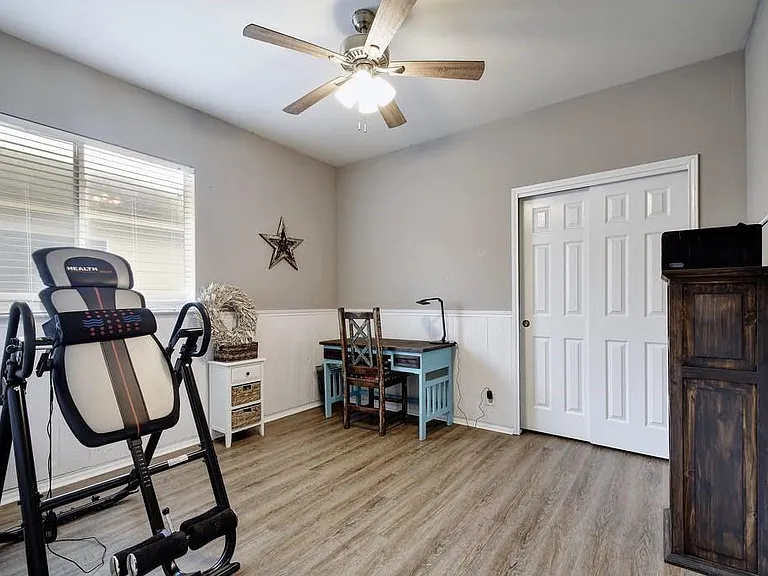 2234 Lakeline Dr — Photo 16