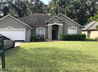 668 Reflection Cove Rd, Jacksonville, FL 32218