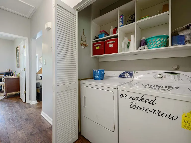 200 Highgate Cir — Photo 8