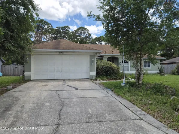 1296 Stone St NW, Palm Bay, FL 32907