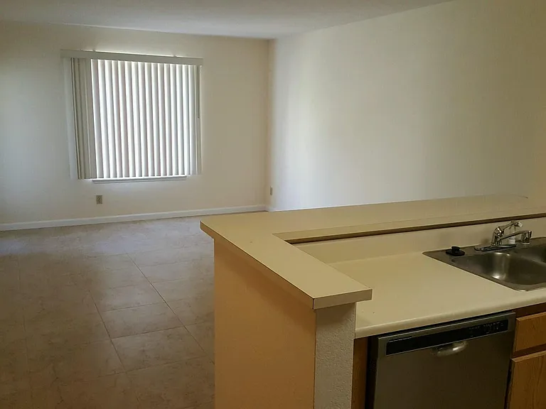 3520 Lebon Dr #5221 — Photo 10