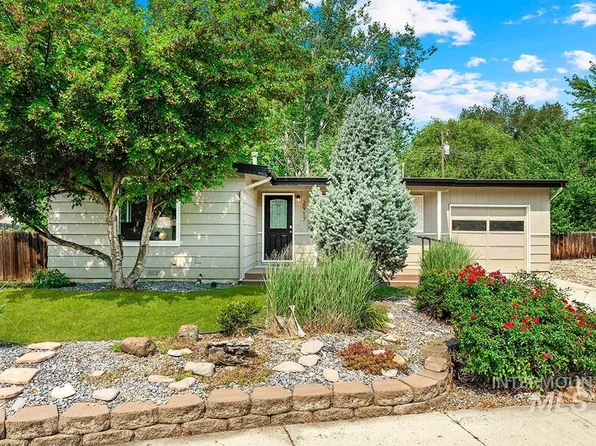 2917 N Arthur St, Boise, ID 83703
