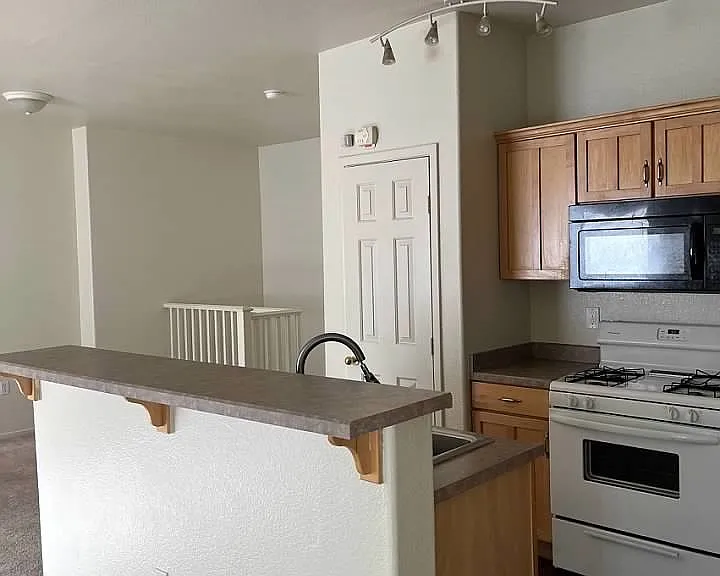 6316 Beige Bluff St #201 — Photo 38