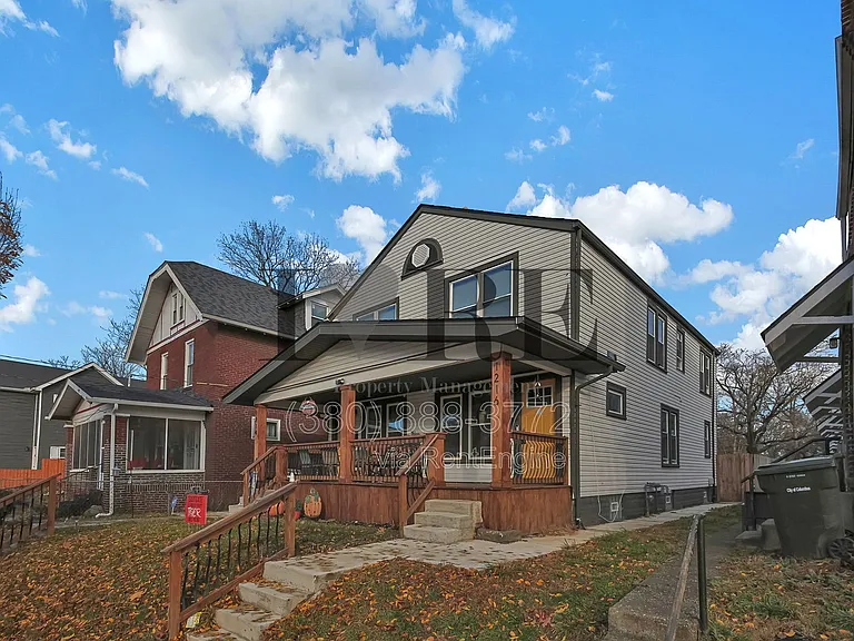 1216 Atcheson St — Photo 3