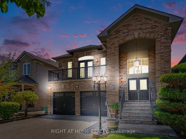 251 Sonoma Blvd, Vaughan, ON L4H 1R5