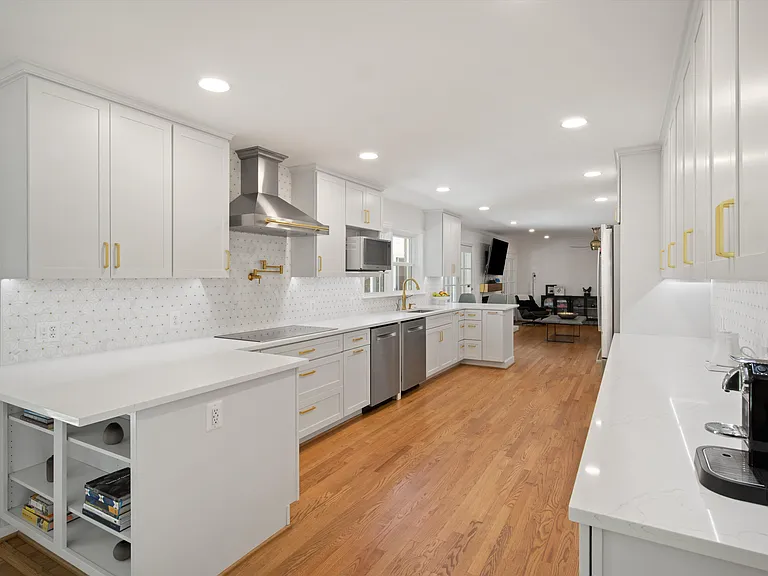 2606 N Quincy St — Photo 23