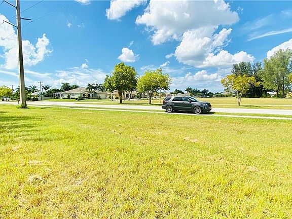 5th image of 4619 Agualinda Blvd