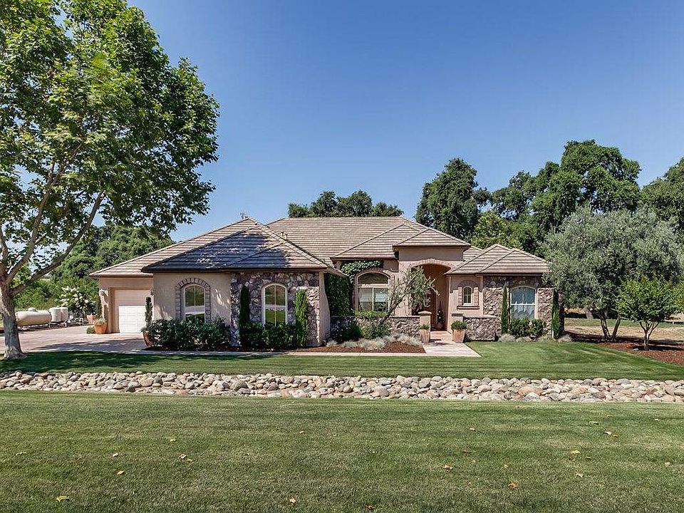 1st image of 10733 Amerine Ln