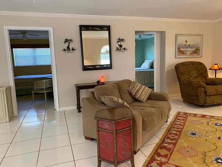 1590 5th Ct — Photo 9