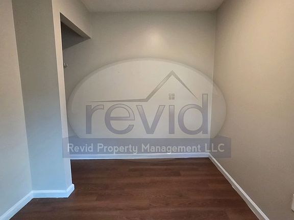 5th image of 1303 E Trigg Ave #A