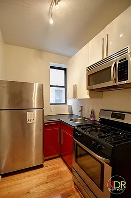 Rented by Next Door Realty NYC | media 6