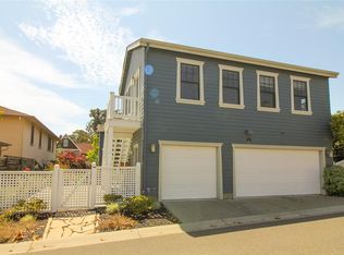 1130 Promenade St, Hercules, CA 94547