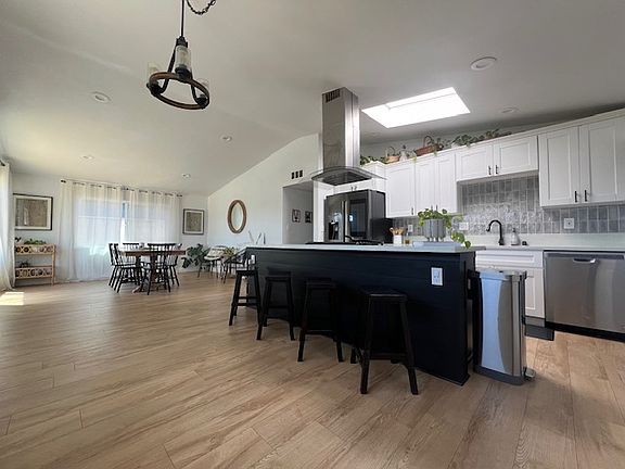 4th image of 1244 Gaywood St