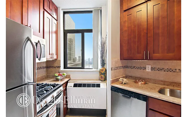 Sold by Douglas Elliman | media 2