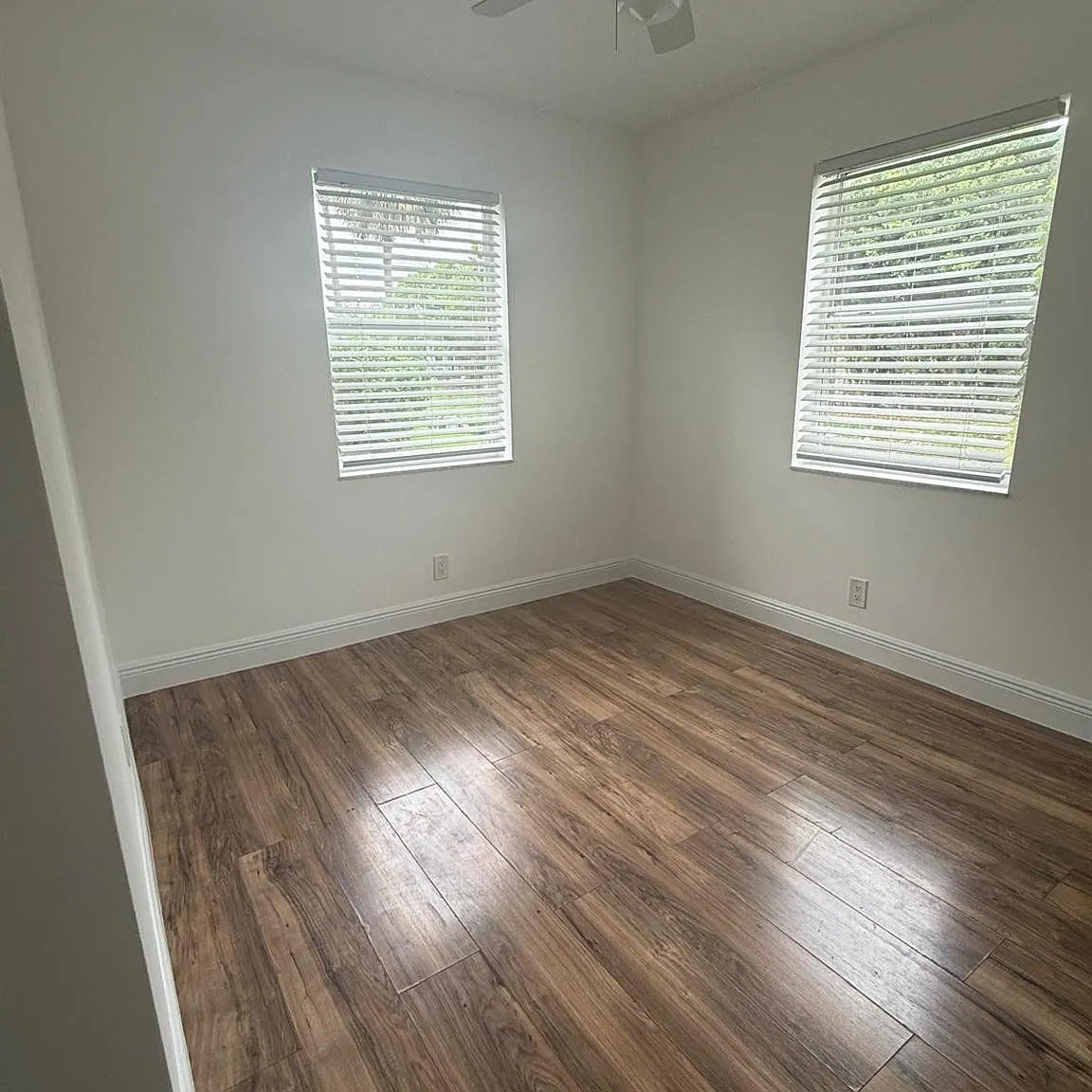 3 bed, 2.0 bath, 966 sqft, $2,500 — Photo 4