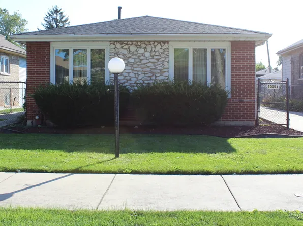 (undisclosed Address), Chicago, IL 60643