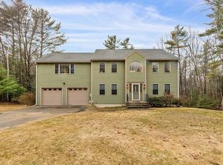 22 Lakewood Drive, Alton, NH 03810