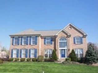 6114 Holly Hill Ln, West Chester, OH 45069