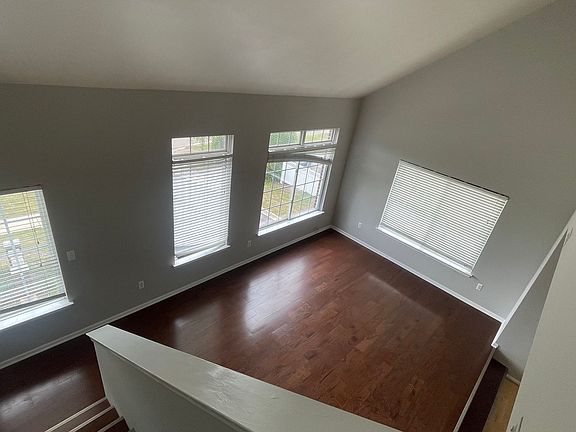 5th image of 1424 Crimson Way #1
