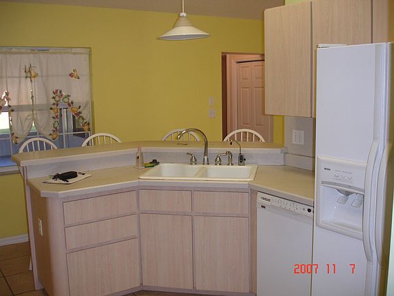 4th image of 40540 Plymouth Cir