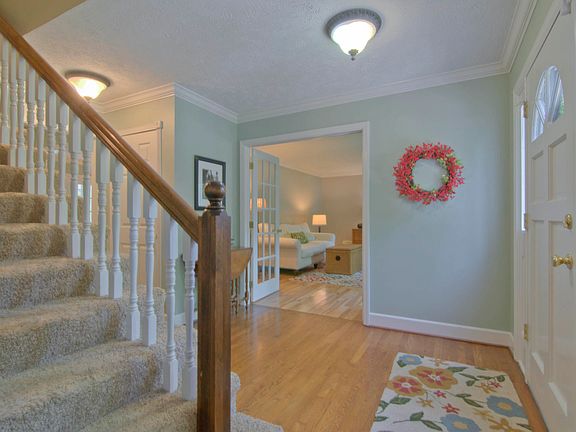 5th image of 11608 Bermuda Dr