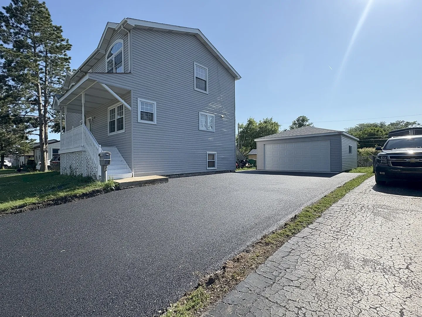 14602 Beech St photo 1
