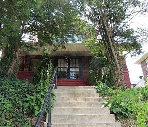2nd image of 1840 Northampton St