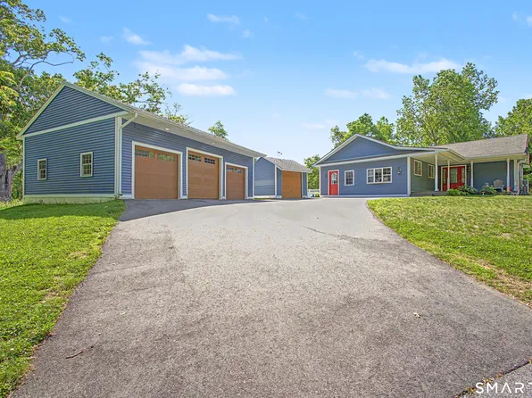 243 Searles Road, Pomfret, CT 06259