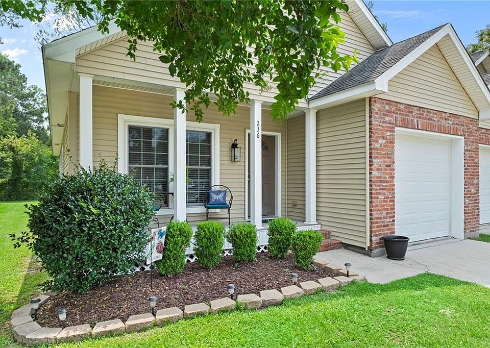 1st image of 236 Fountains Park Blvd