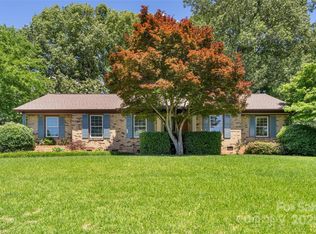 232 Scottridge Dr, Charlotte, NC 28217