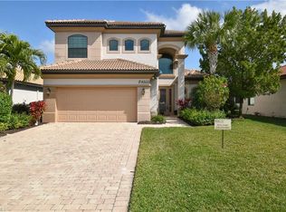 28555 San Amaro Dr, Bonita Springs, FL 34135