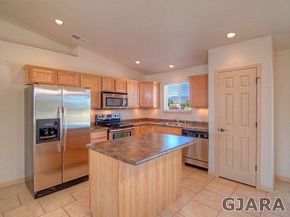5th image of 2975 Swan Meadows Dr