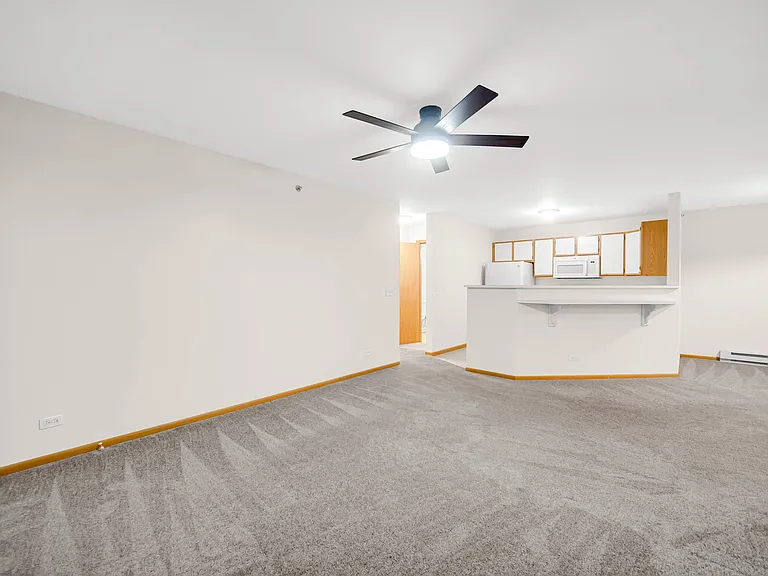 300 Cunat Blvd #2C — Photo 5