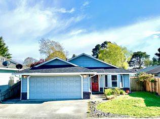 1730 Heartwood Dr, McKinleyville, CA 95519