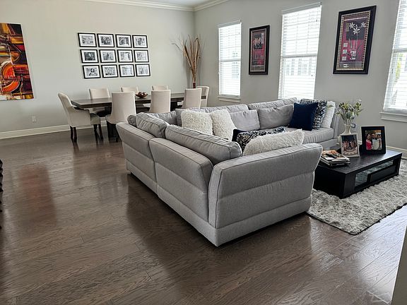 2nd image of 7004 Grevilla Ave S