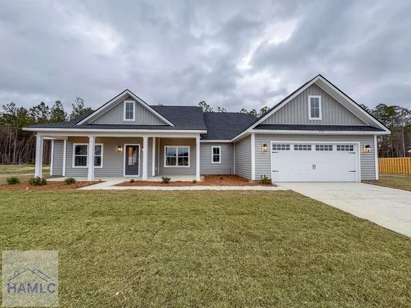 878 Stone Ct, Midway, GA 31320