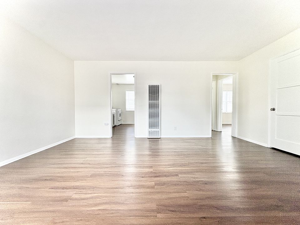 1st image of 1061 E Broadway APT 203