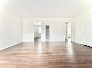 1061 E Broadway APT 203, Long Beach, CA 90802