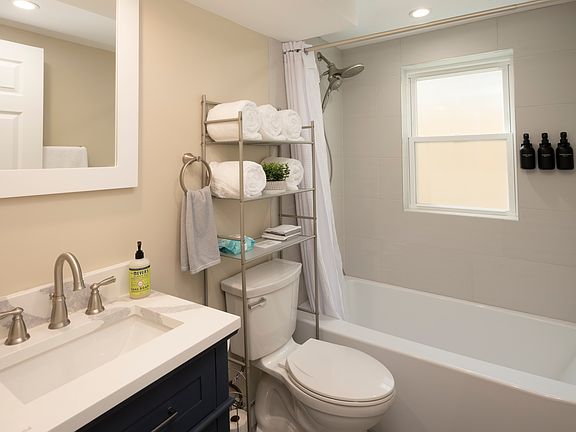 2nd image of 3261 N Central Park Ave #2
