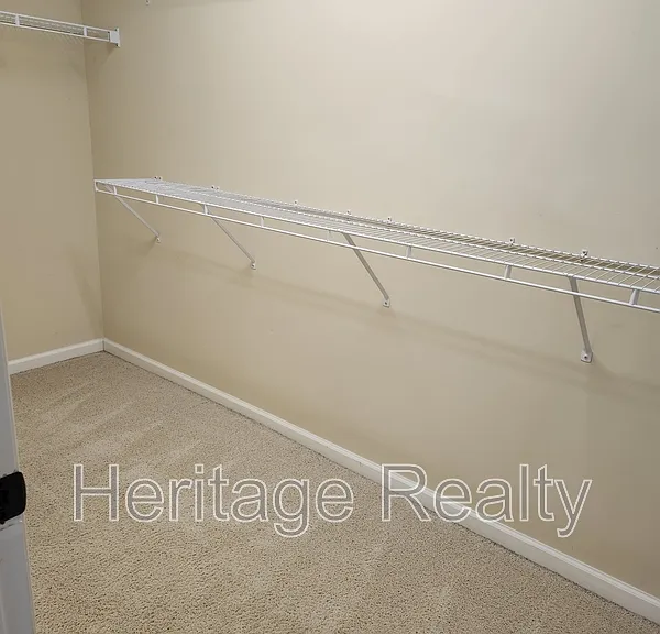6515 Airtree Ln — Photo 9